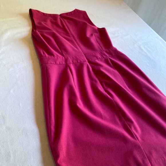 J. Crew Sleeveless Sheath Dress Sz 2 Midi Knee Length Hot Pink Barbiecore Office - Picture 3 of 10
